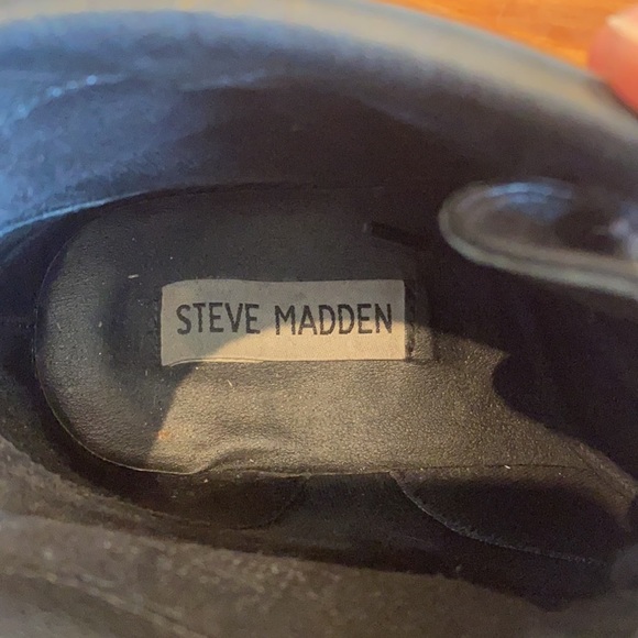 Steve Madden Stinger Fold Over Ankle Black Leather Boots - Picture 9 of 16